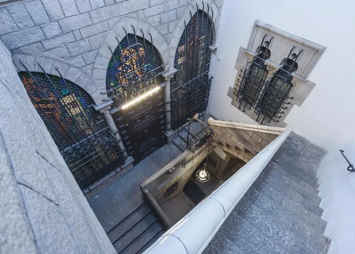 Apg Palau Salieti 2 Daire Girona