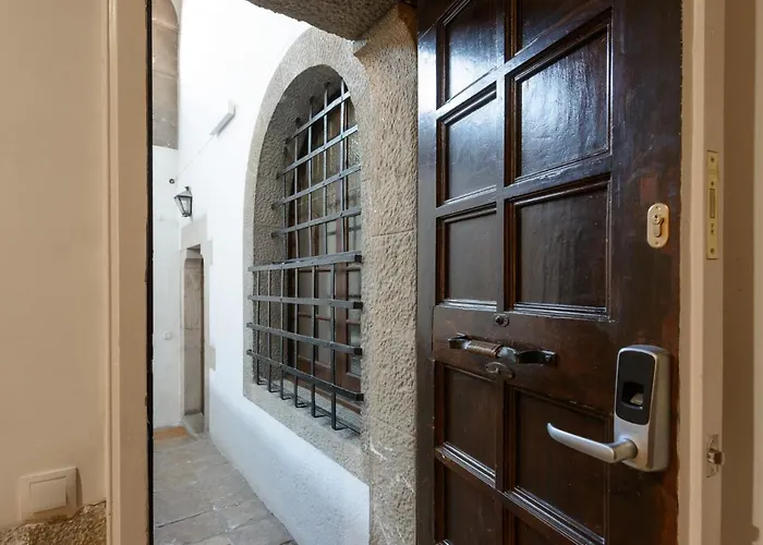 Apg Palau Salieti 2 *